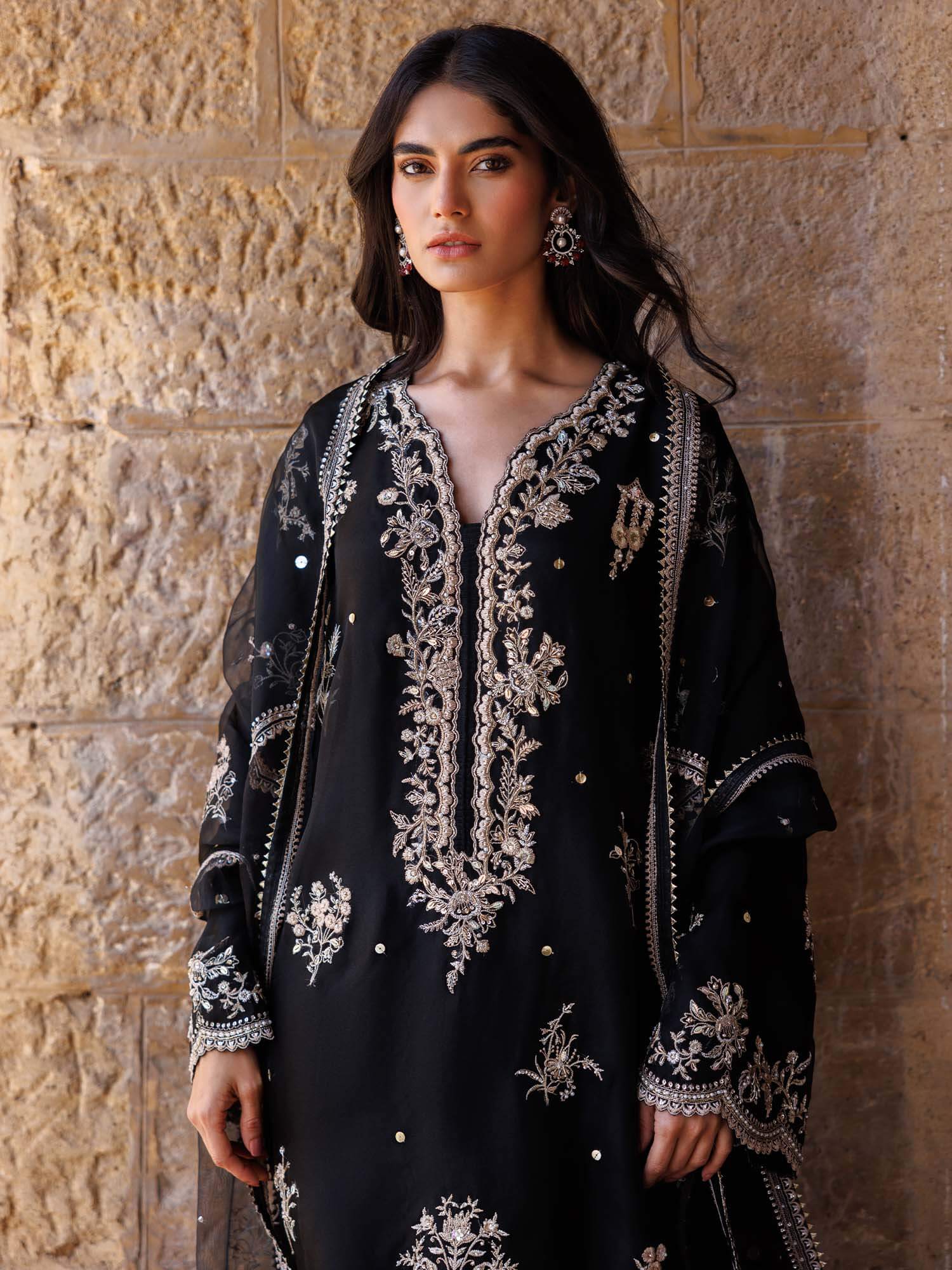 SICILY, IZAAR & DUPATTA