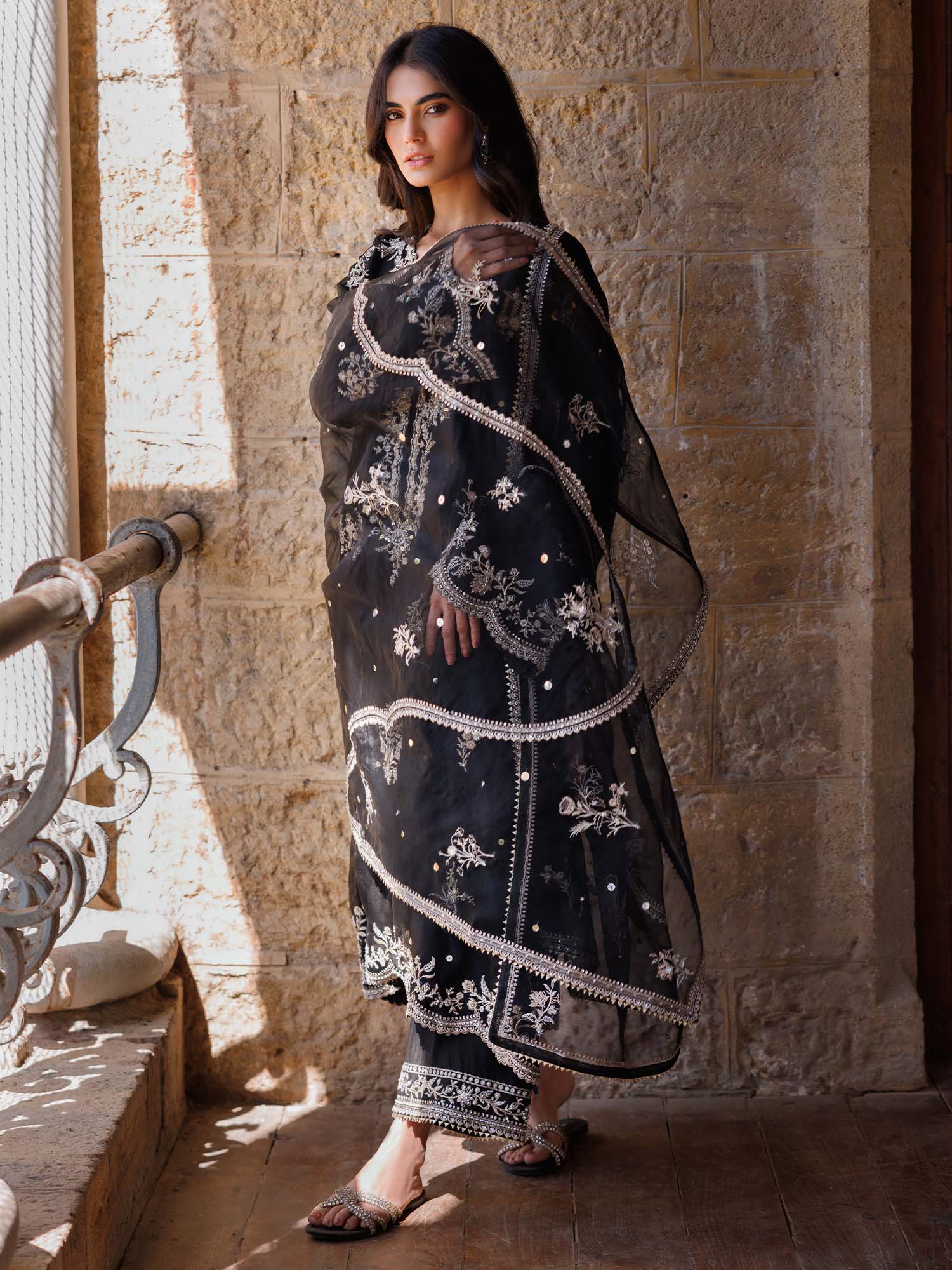 SICILY, IZAAR & DUPATTA