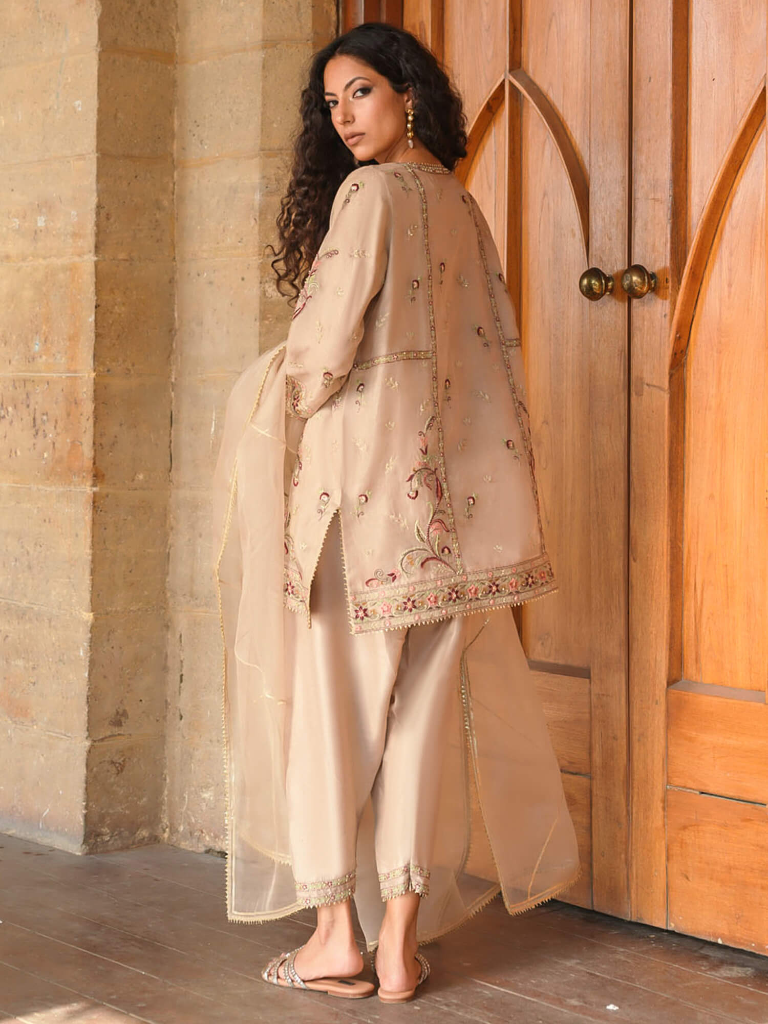 ALISHA, SKINNY SHALWAR & DUPATTA