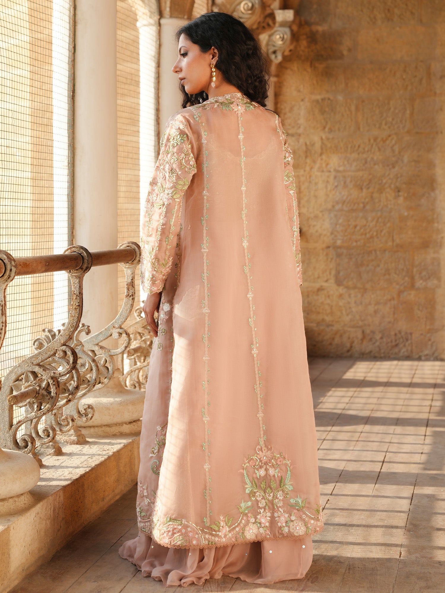 BORGIA, BLOUSE & SHARARA