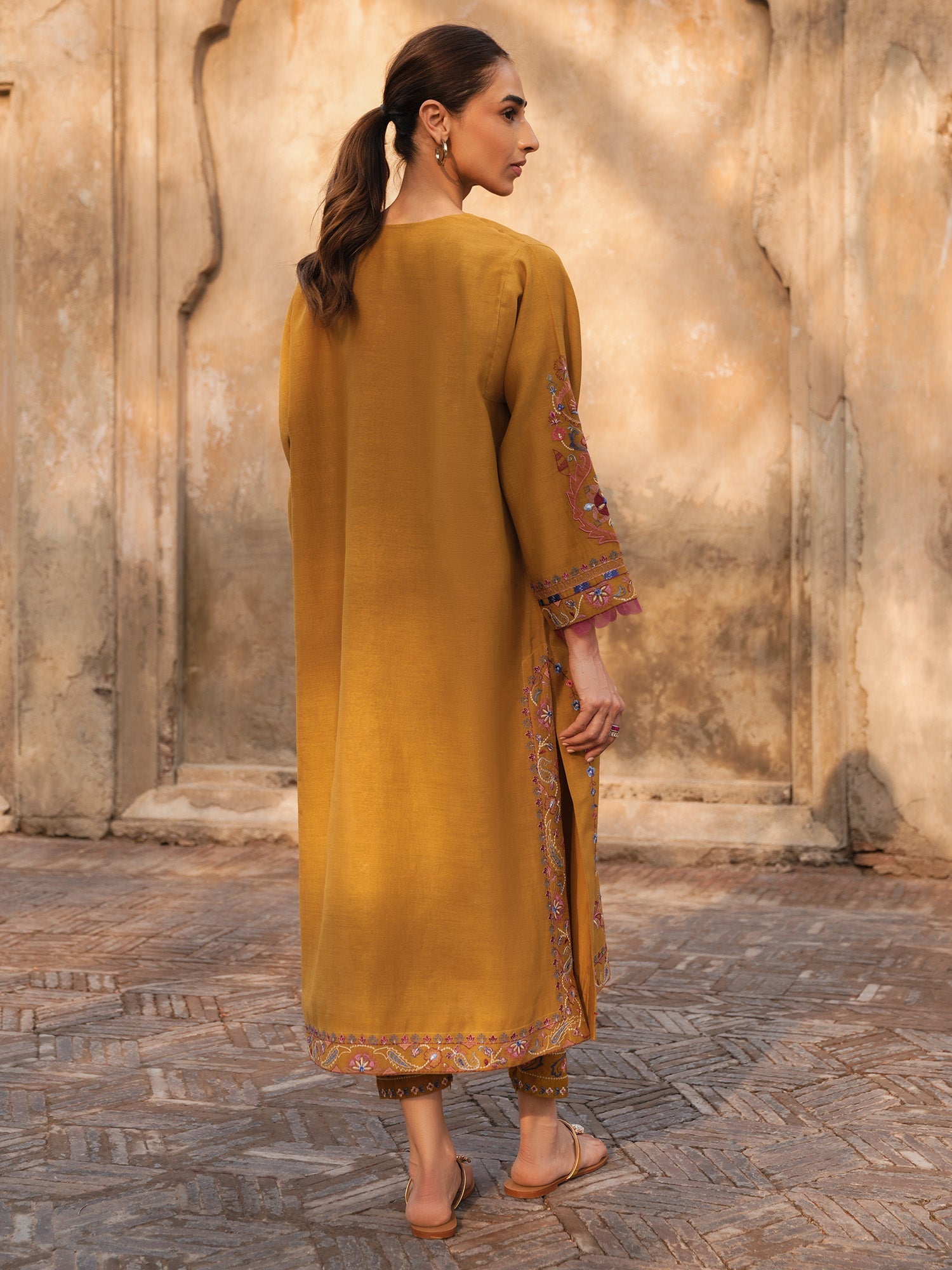 RAYA & SKINNY SHALWAR