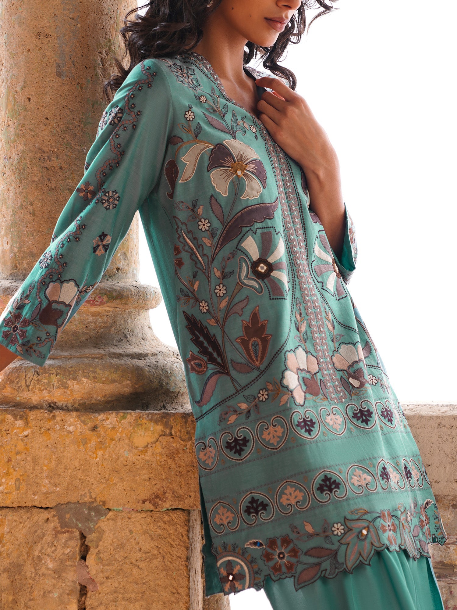 ALISHA & SKINNY SHALWAR