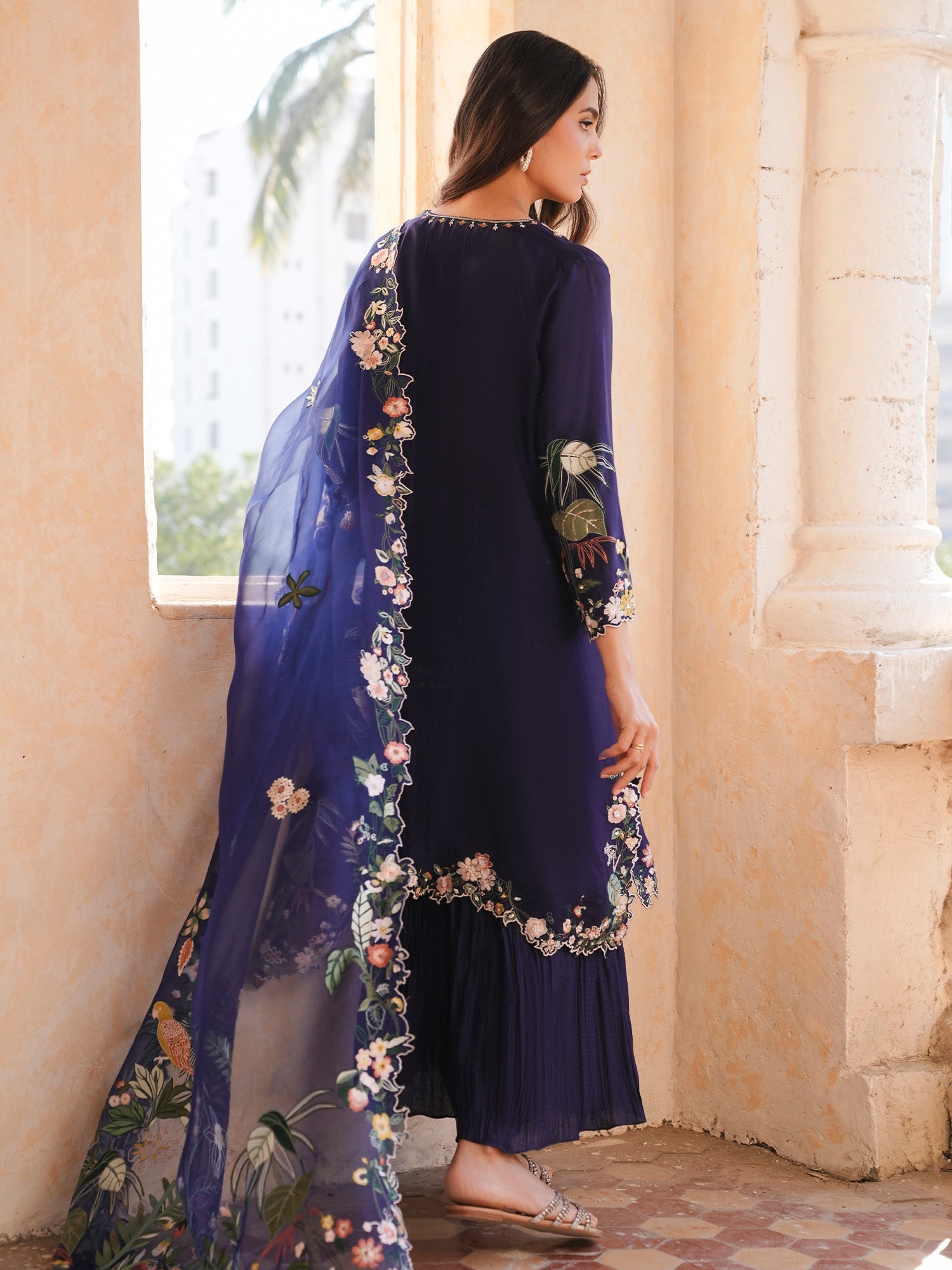 SKINNY MALTA, CRUSHED IZAAR & DUPATTA