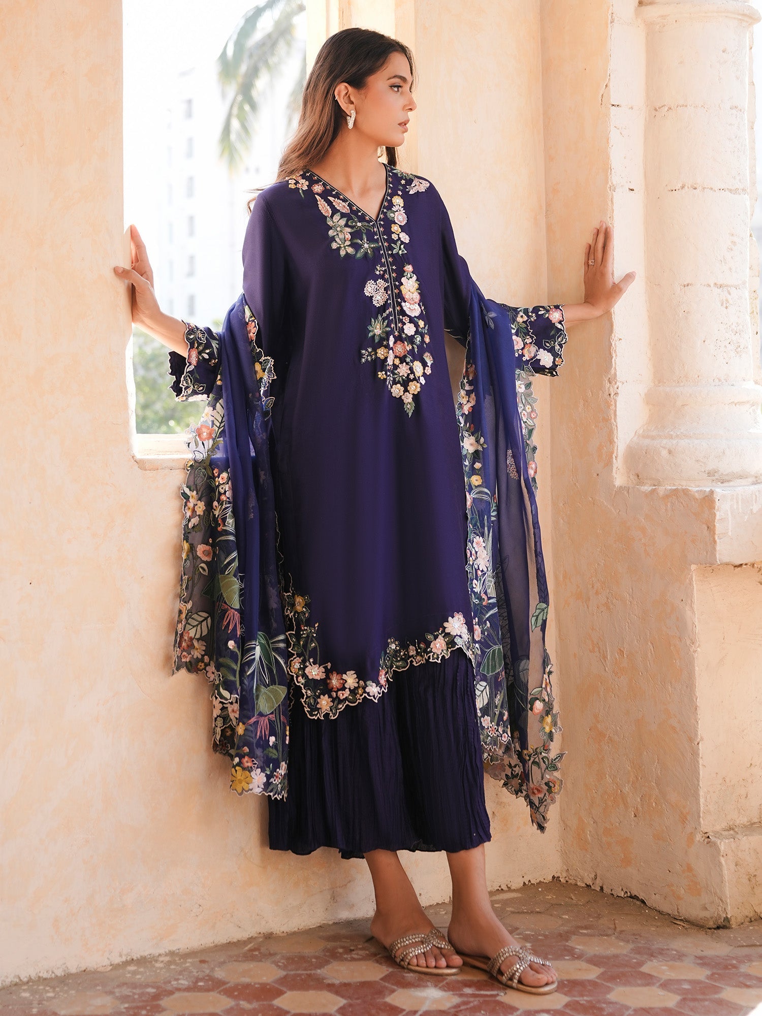 SKINNY MALTA, CRUSHED IZAAR & DUPATTA