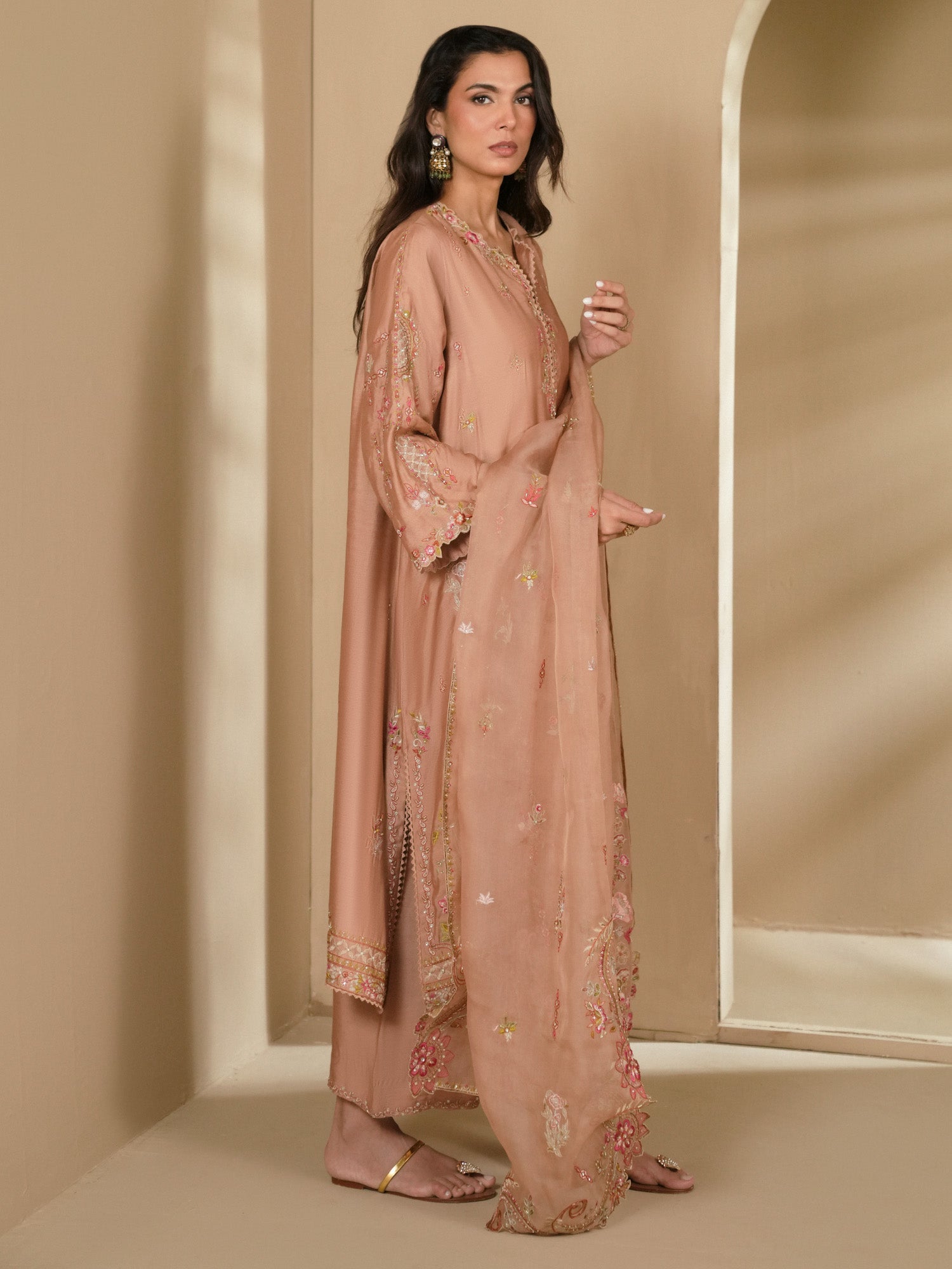 SICILY, IZAAR & DUPATTA