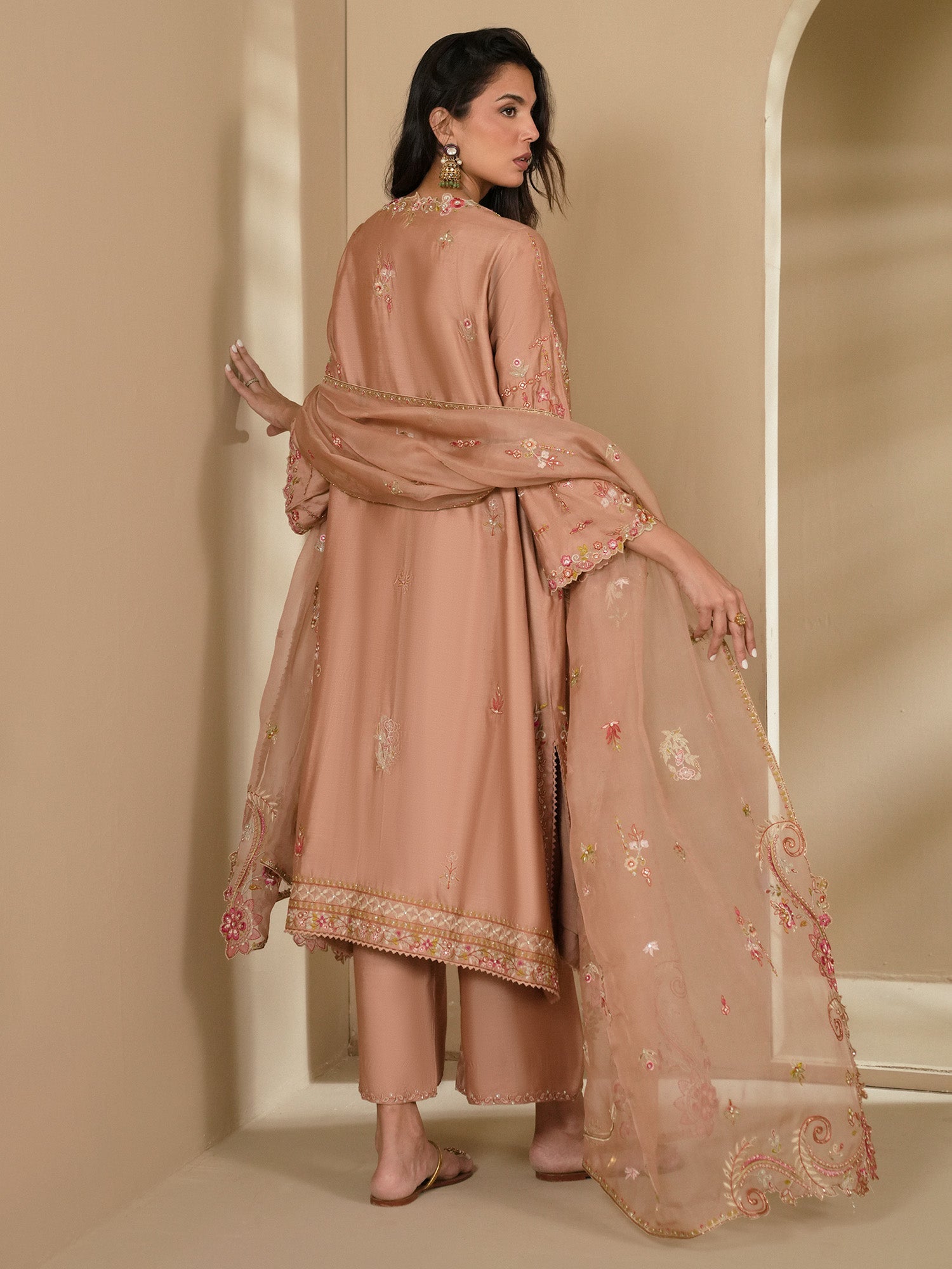 SICILY, IZAAR & DUPATTA
