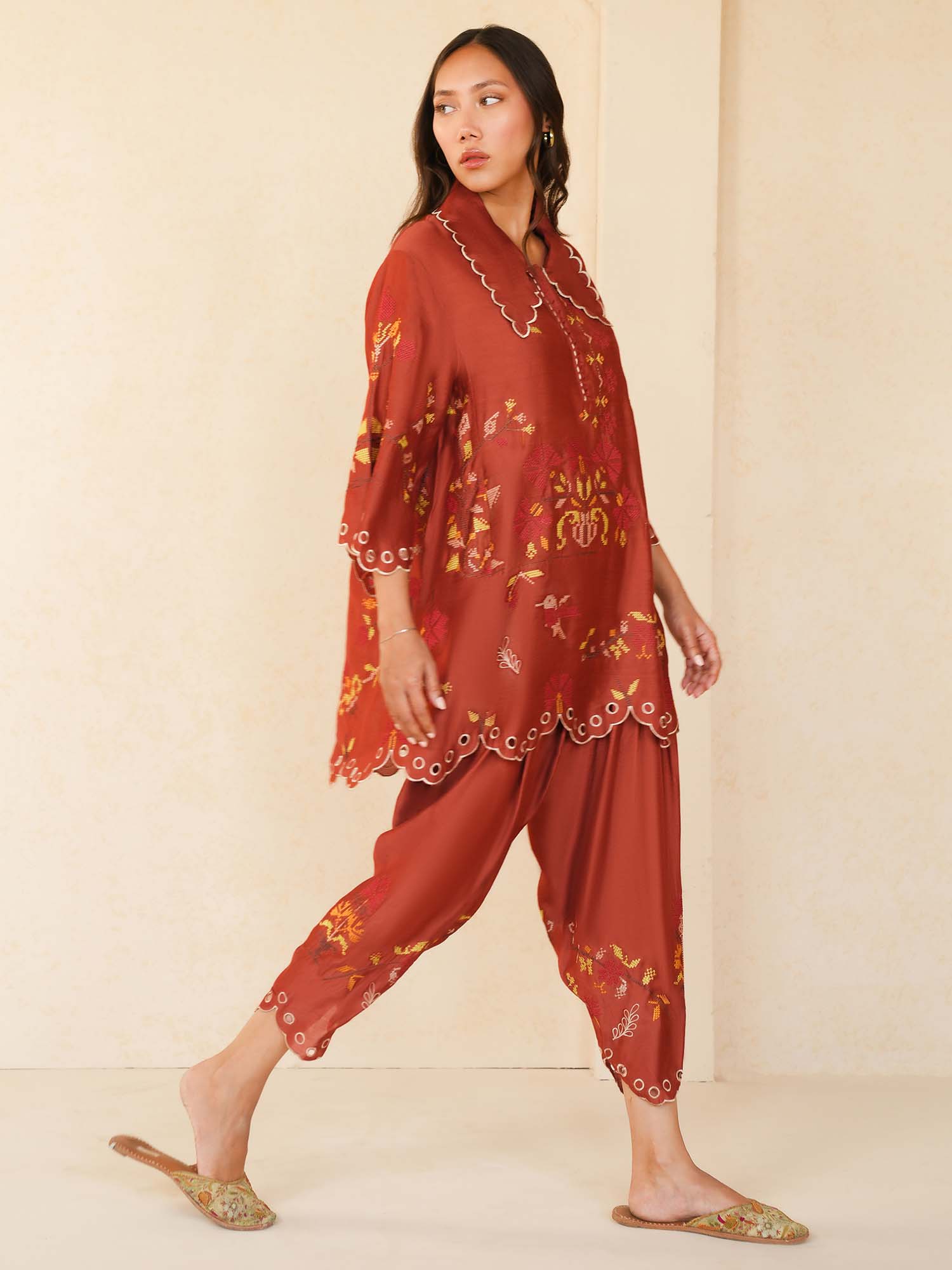 ANTIBE & SKINNY SHALWAR