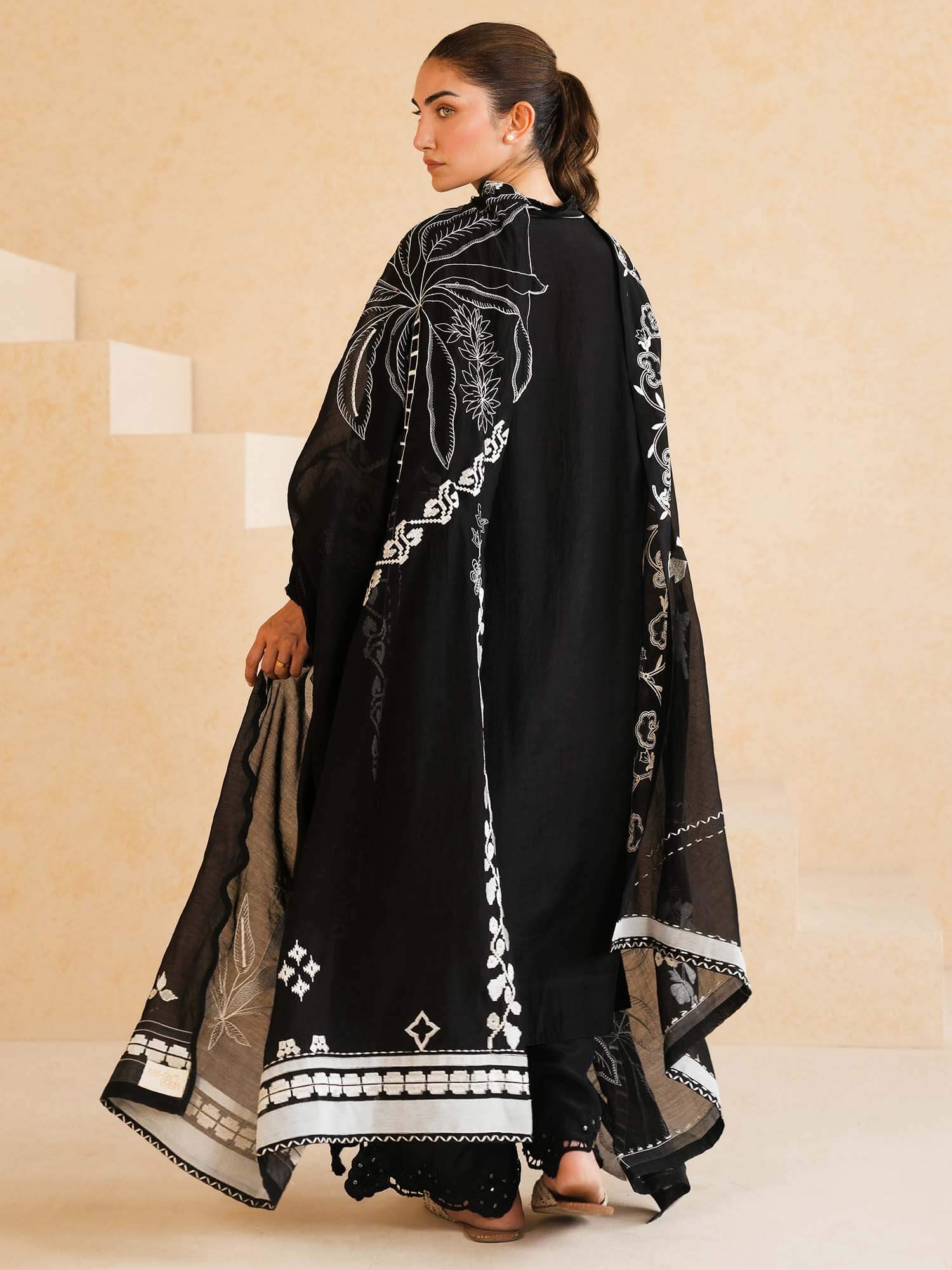 RAYA & DUPATTA