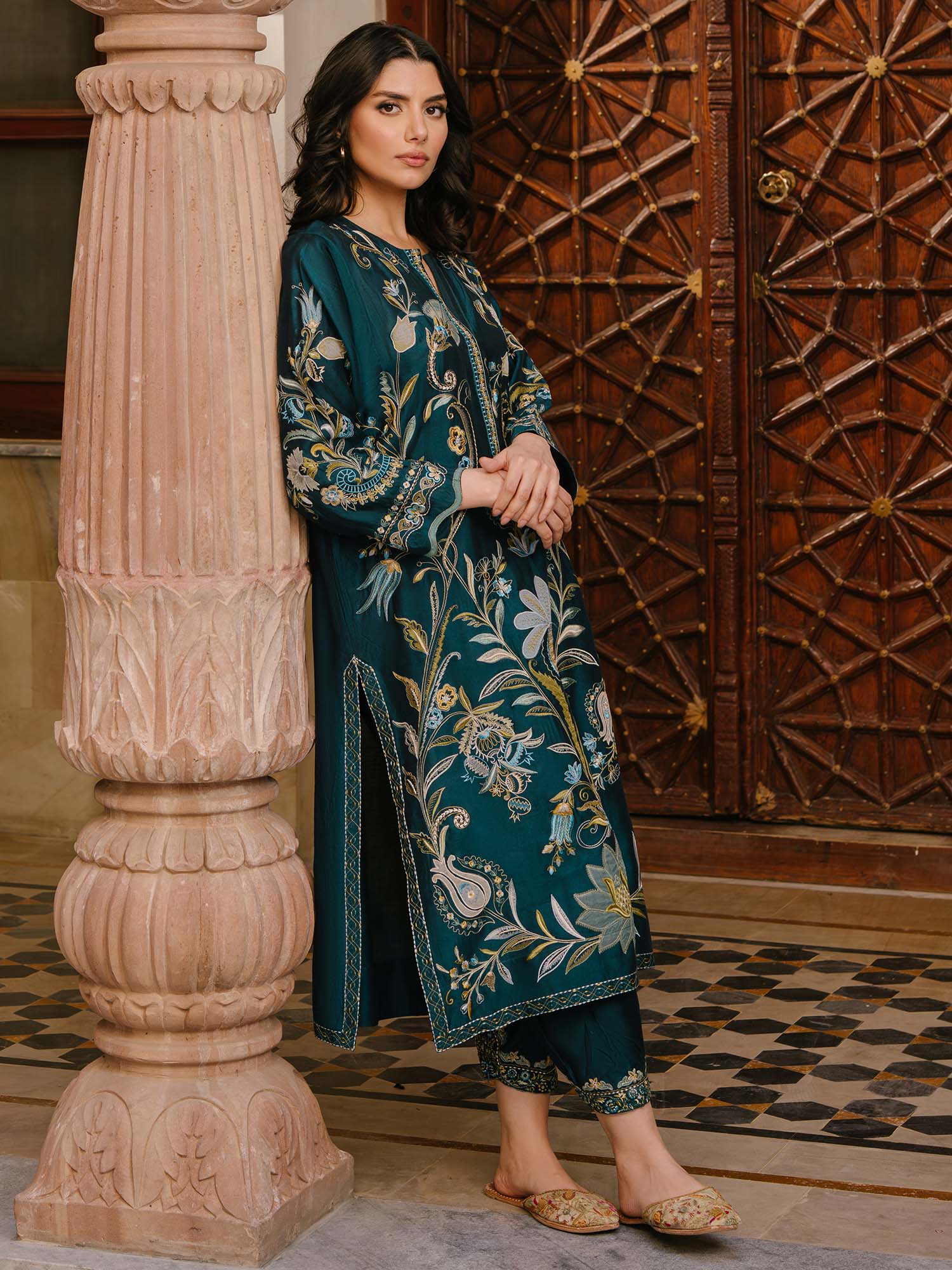 RAYA & SKINNY SHALWAR