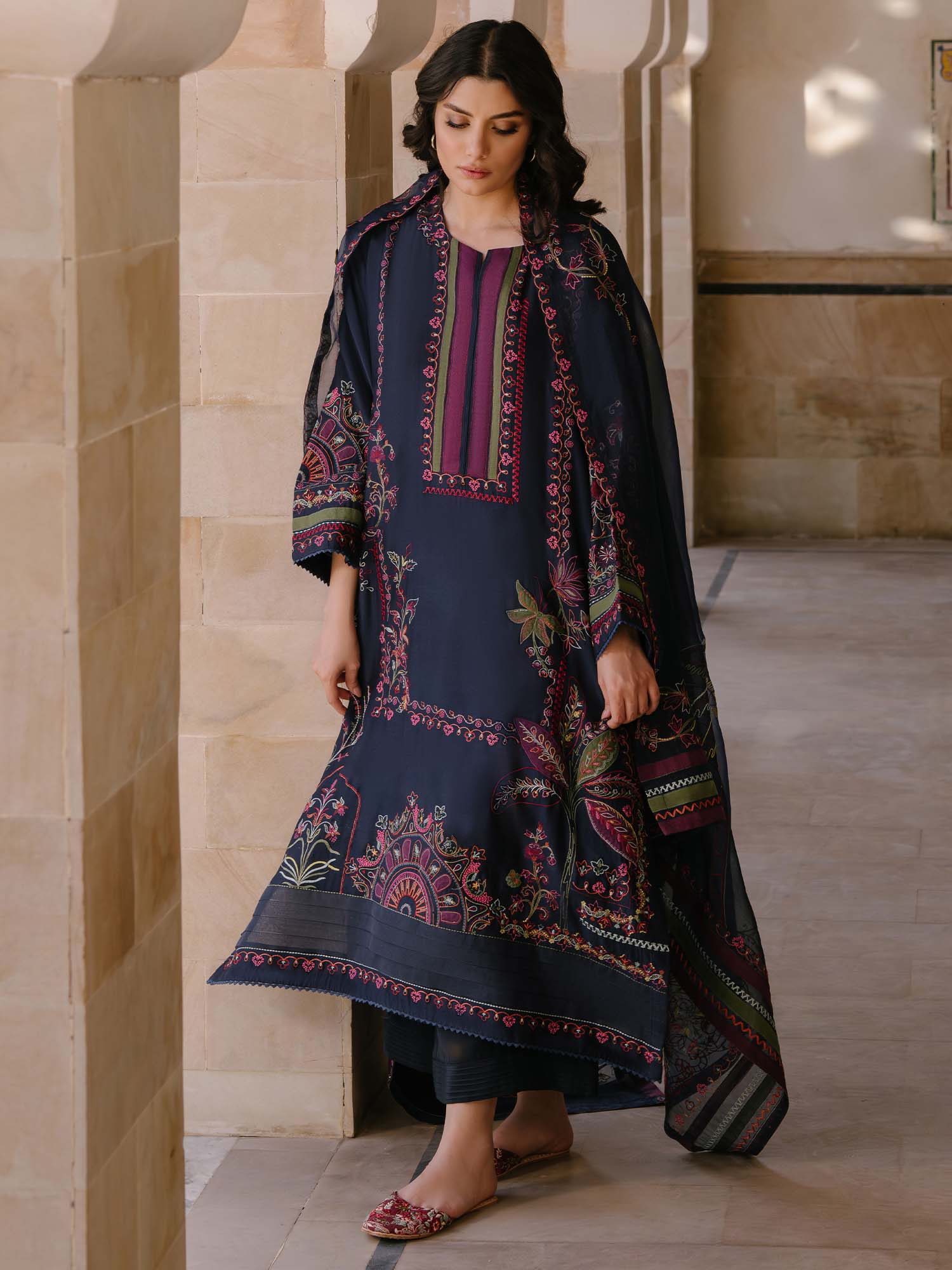KEENU & DUPATTA