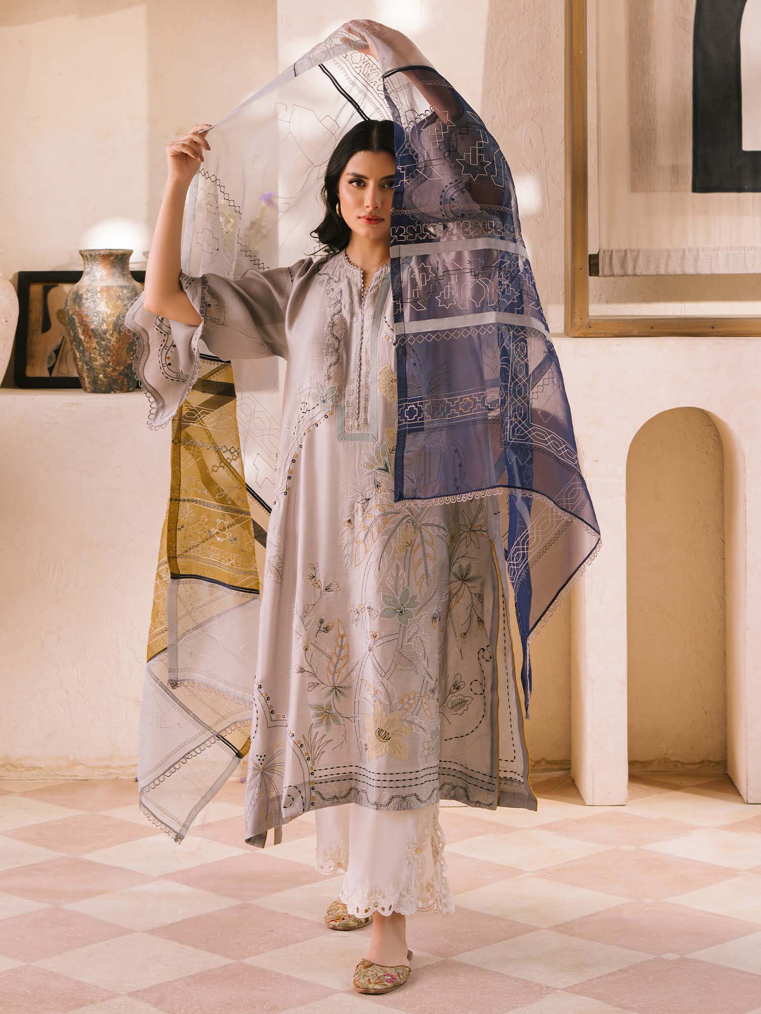 MALTA & DUPATTA