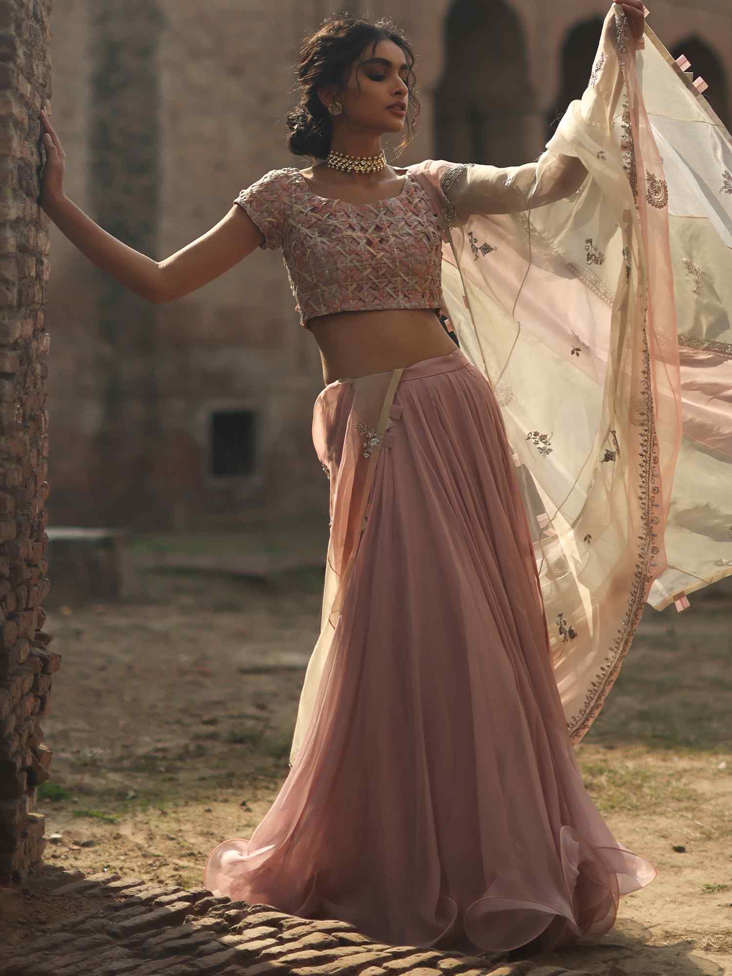 BLOUSE, LEHENGA & DUPATTA