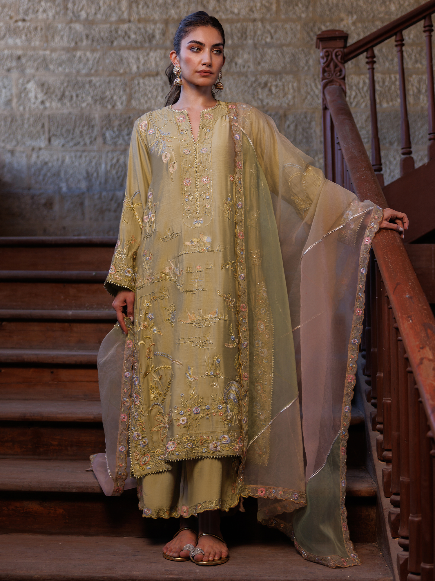 SKINNY MALTA, IZAAR & DUPATTA