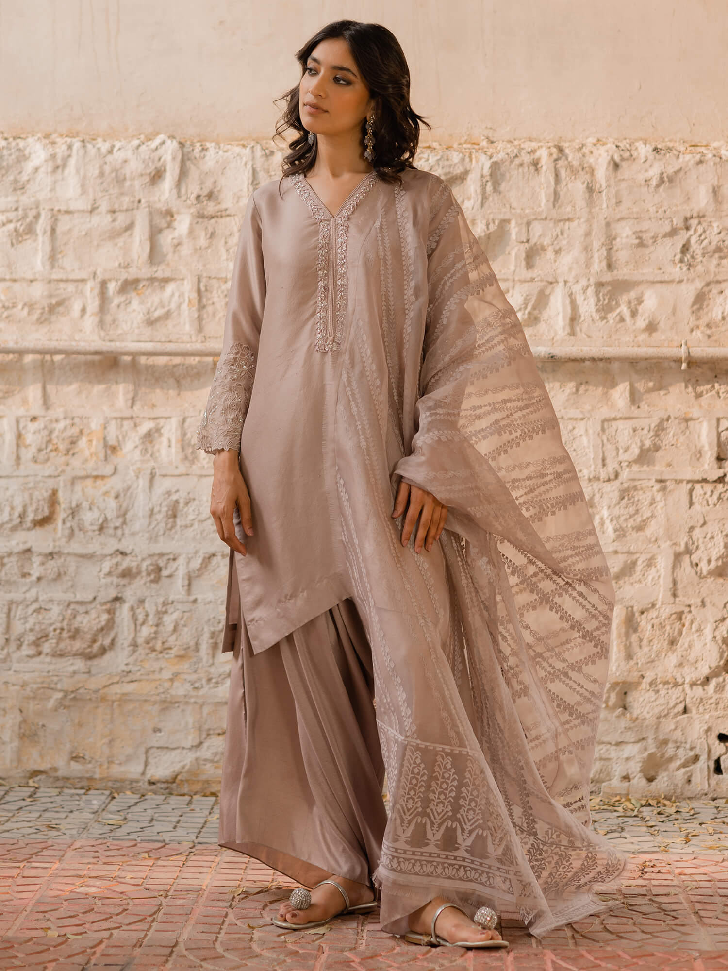 ALISHA, PANTS & DUPATTA