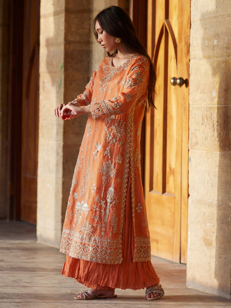 HAJRA & CRUSHED IZAAR