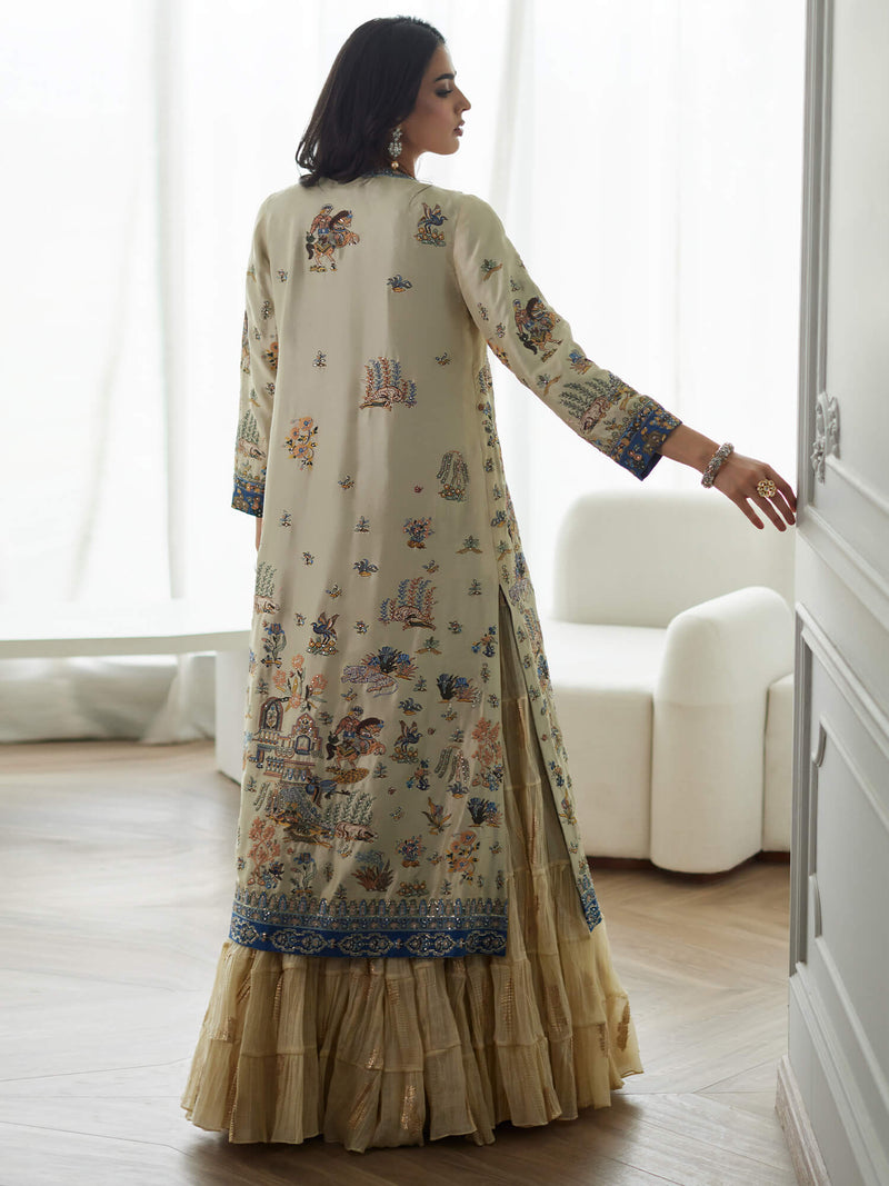 BORGIA, BLOUSE & CRUSHED GHAGRA