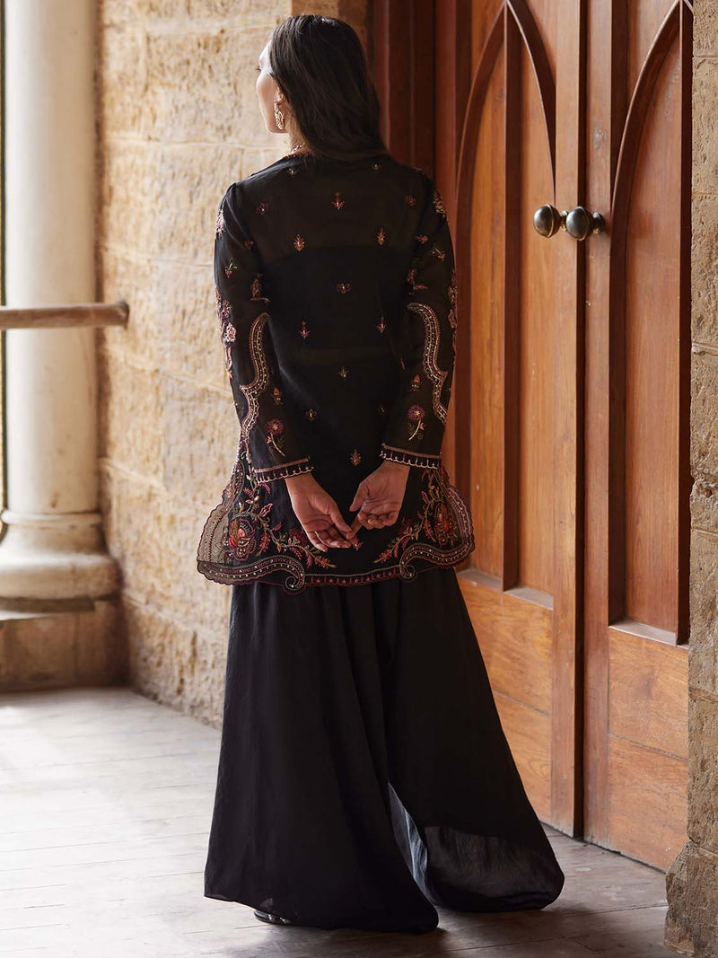 SHORT BORGIA & PANTS