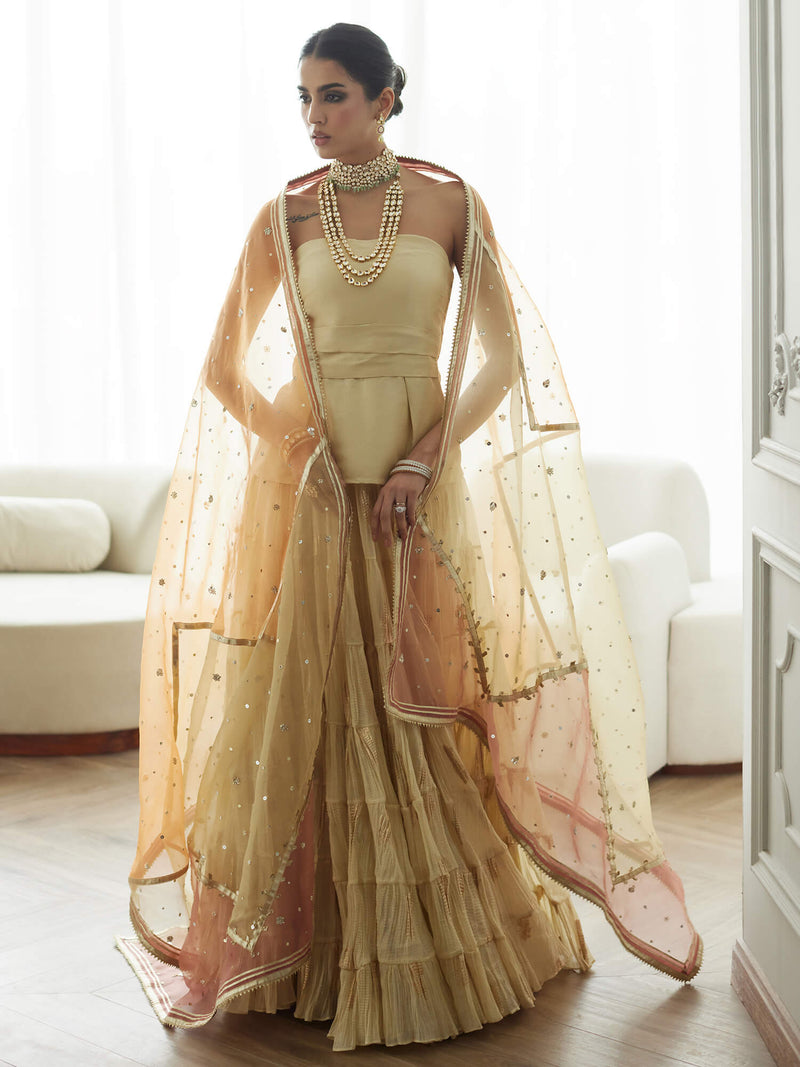 STRAPLESS TOP, CRUSHED GHAGRA & DUPATTA