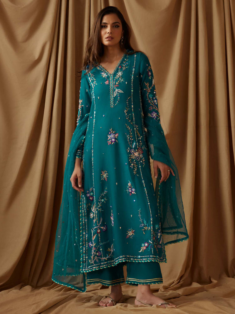 NATASHA, IZAAR & DUPATTA