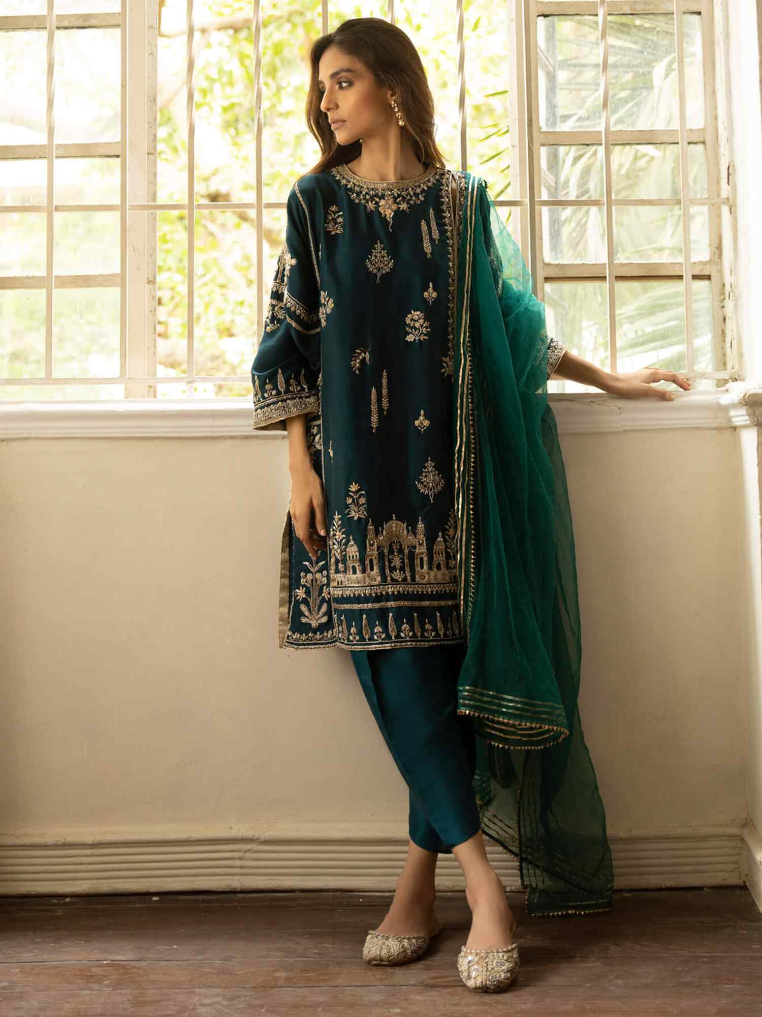 NIMR, DUPATTA & SKINNY SHALWAR