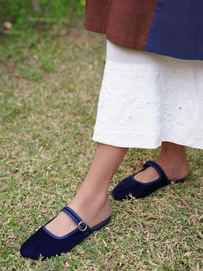 BALLERINA FLATS - Misha Lakhani