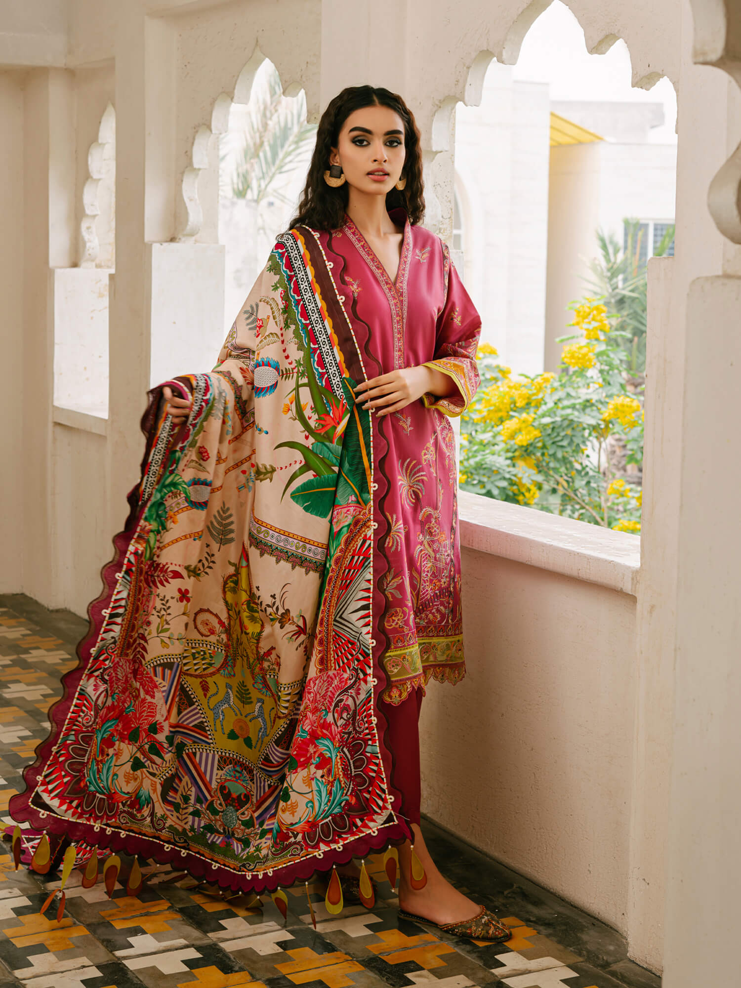 UNSTITCHED - Misha Lakhani 