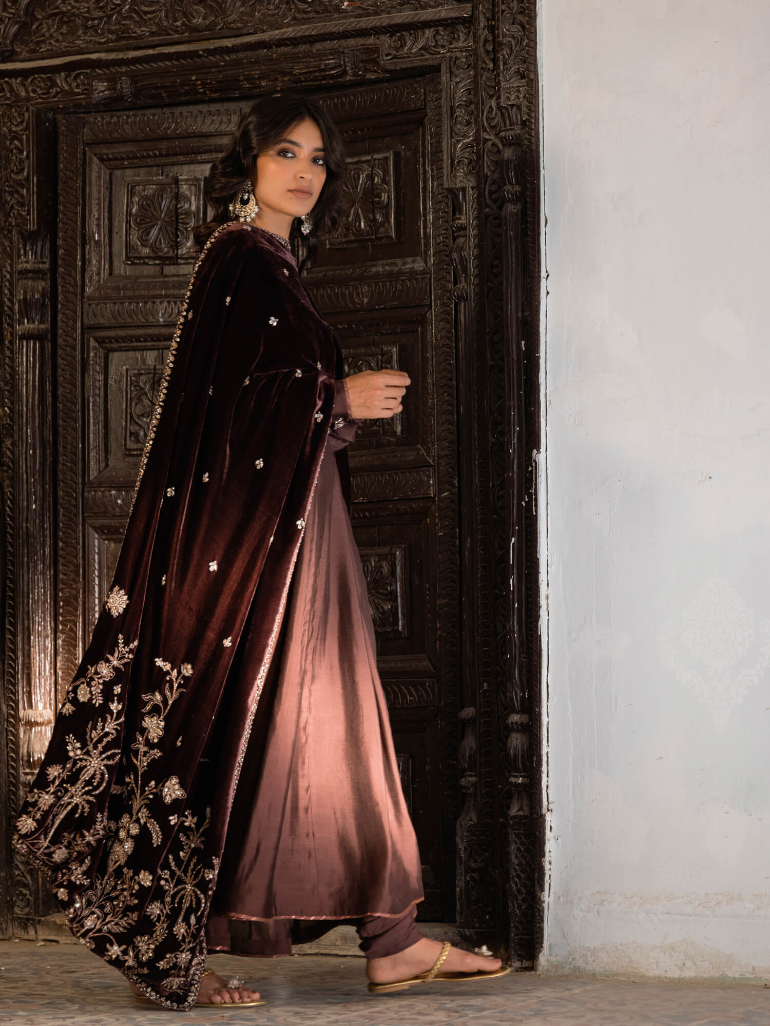PESHWAS W/ SHAWL & CHURIDAR PAJAMA - Misha Lakhani