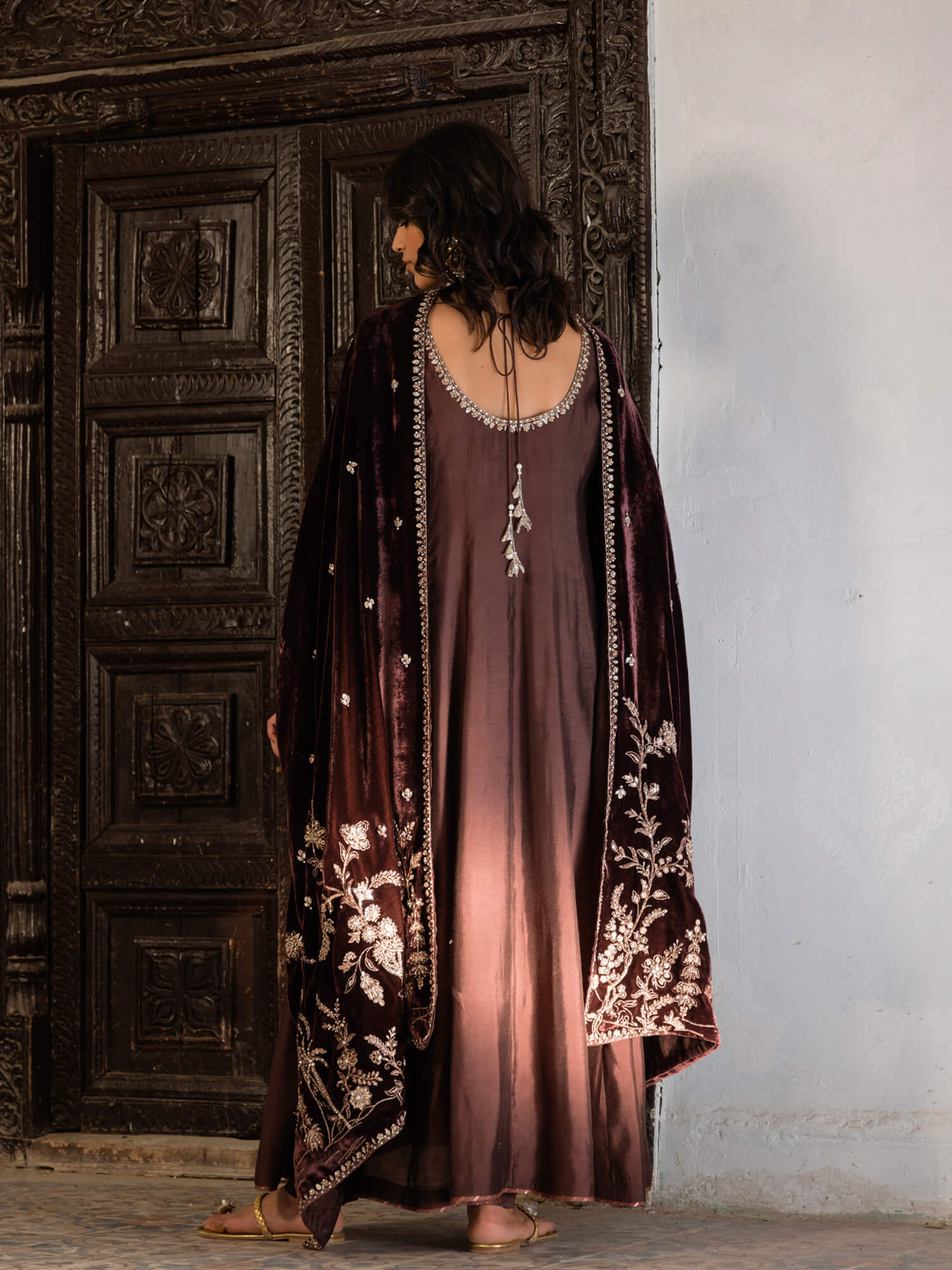 PESHWAS W/ SHAWL & CHURIDAR PAJAMA - Misha Lakhani