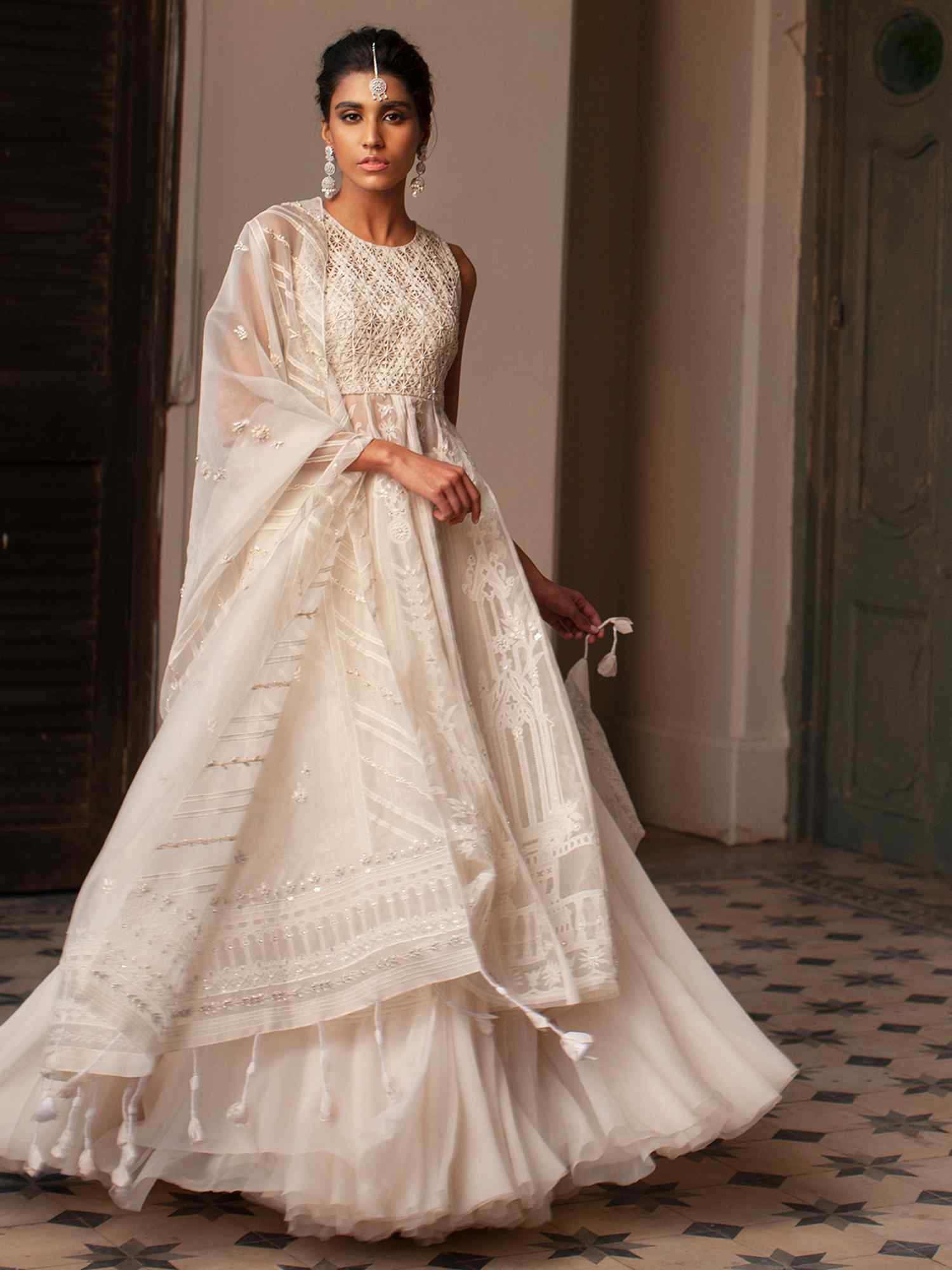 APHRODITE, DUPATTA & LEHENGA