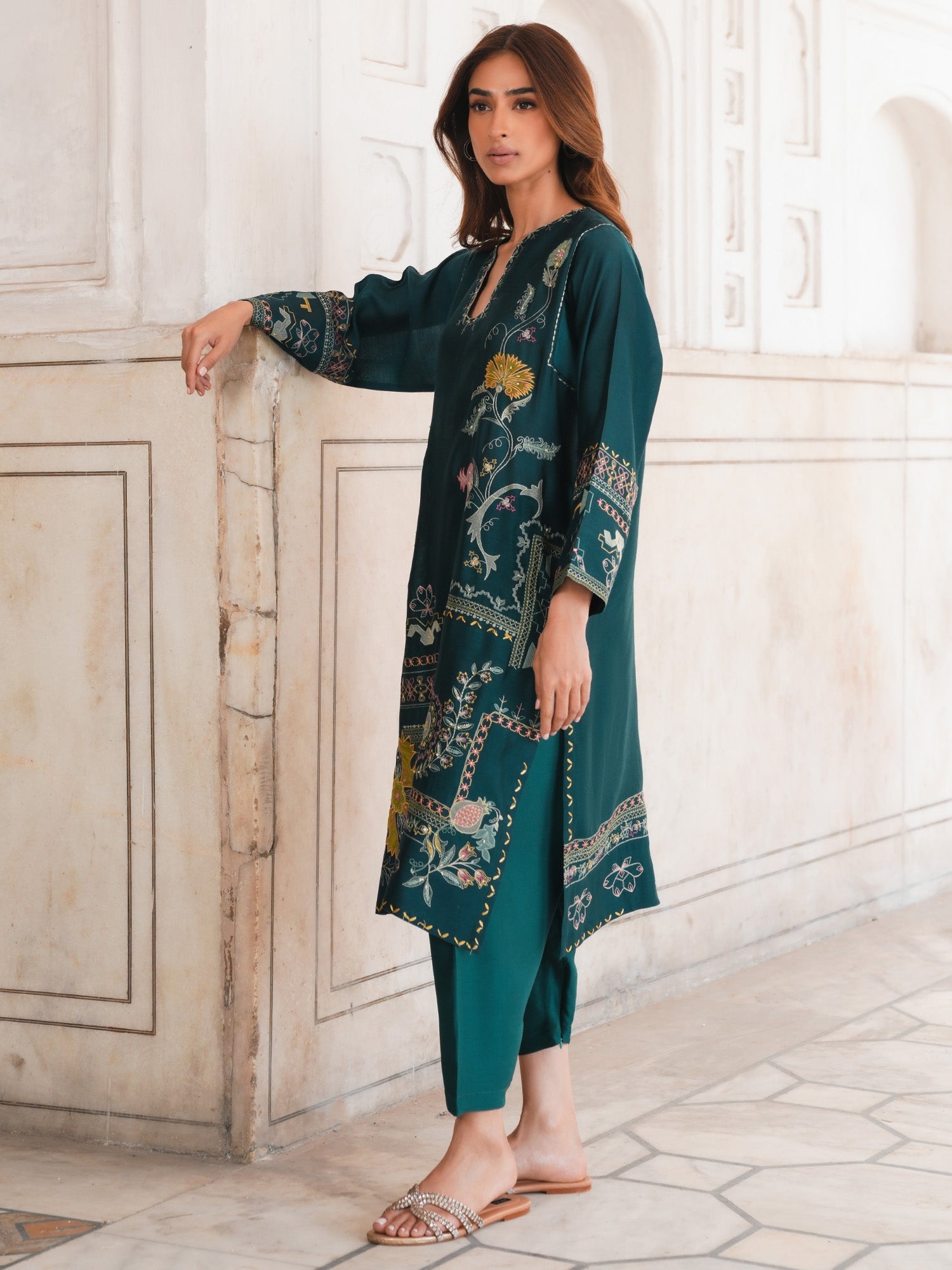 RAYA & SKINNY SHALWAR