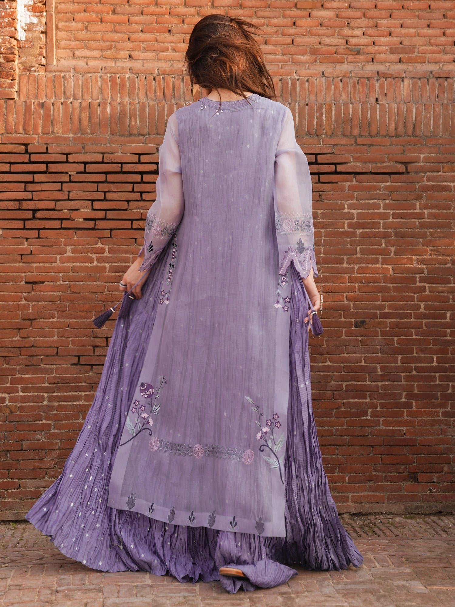 SIDE SLIT