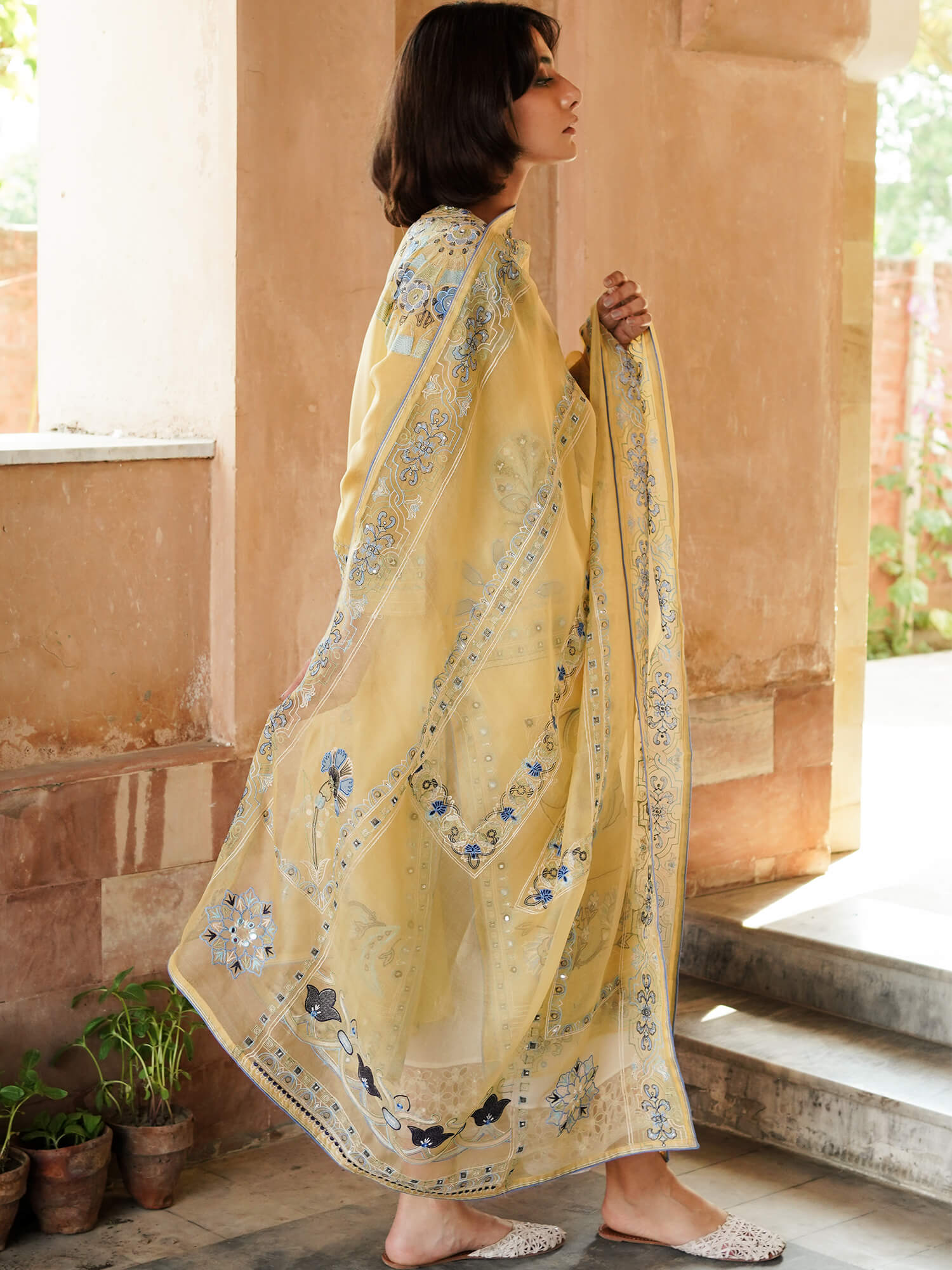 TABU & DUPATTA