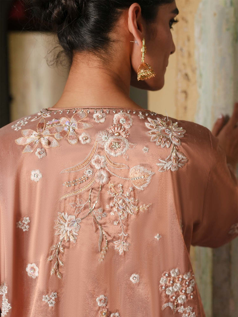 ALISHA & CRUSHED GHAGRA