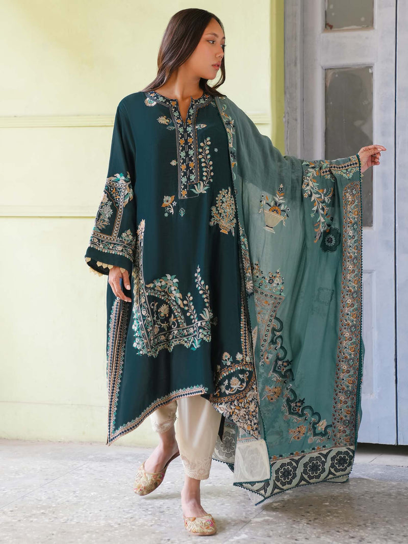 MALTA & DUPATTA