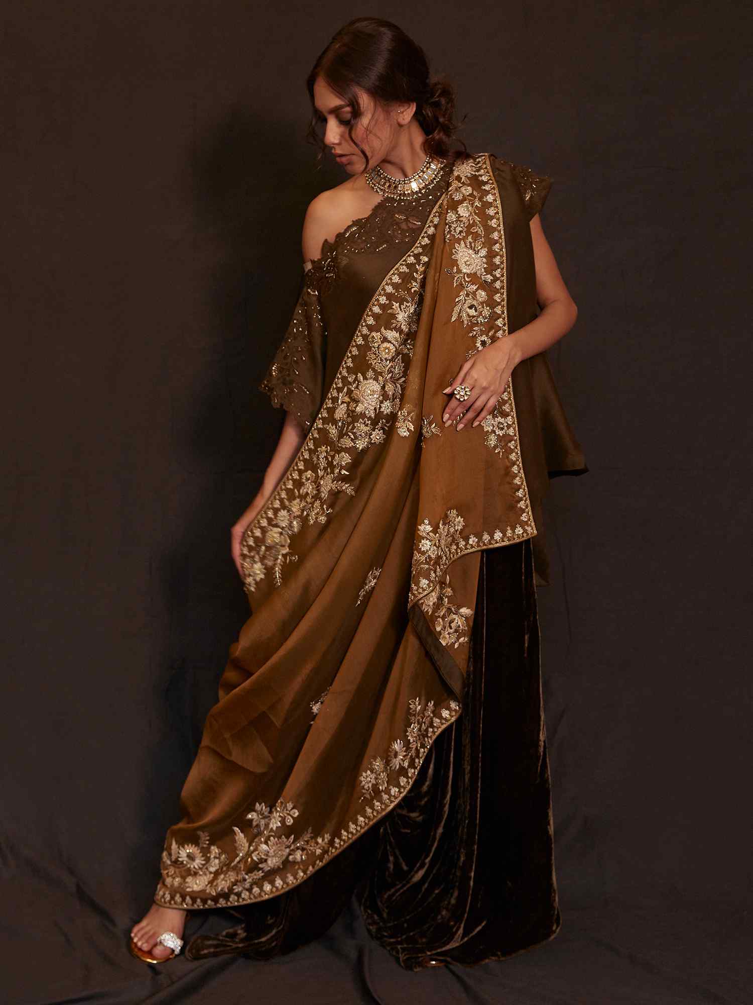 OFF SHOULDER, PANTS & DRAPED DUPATTA