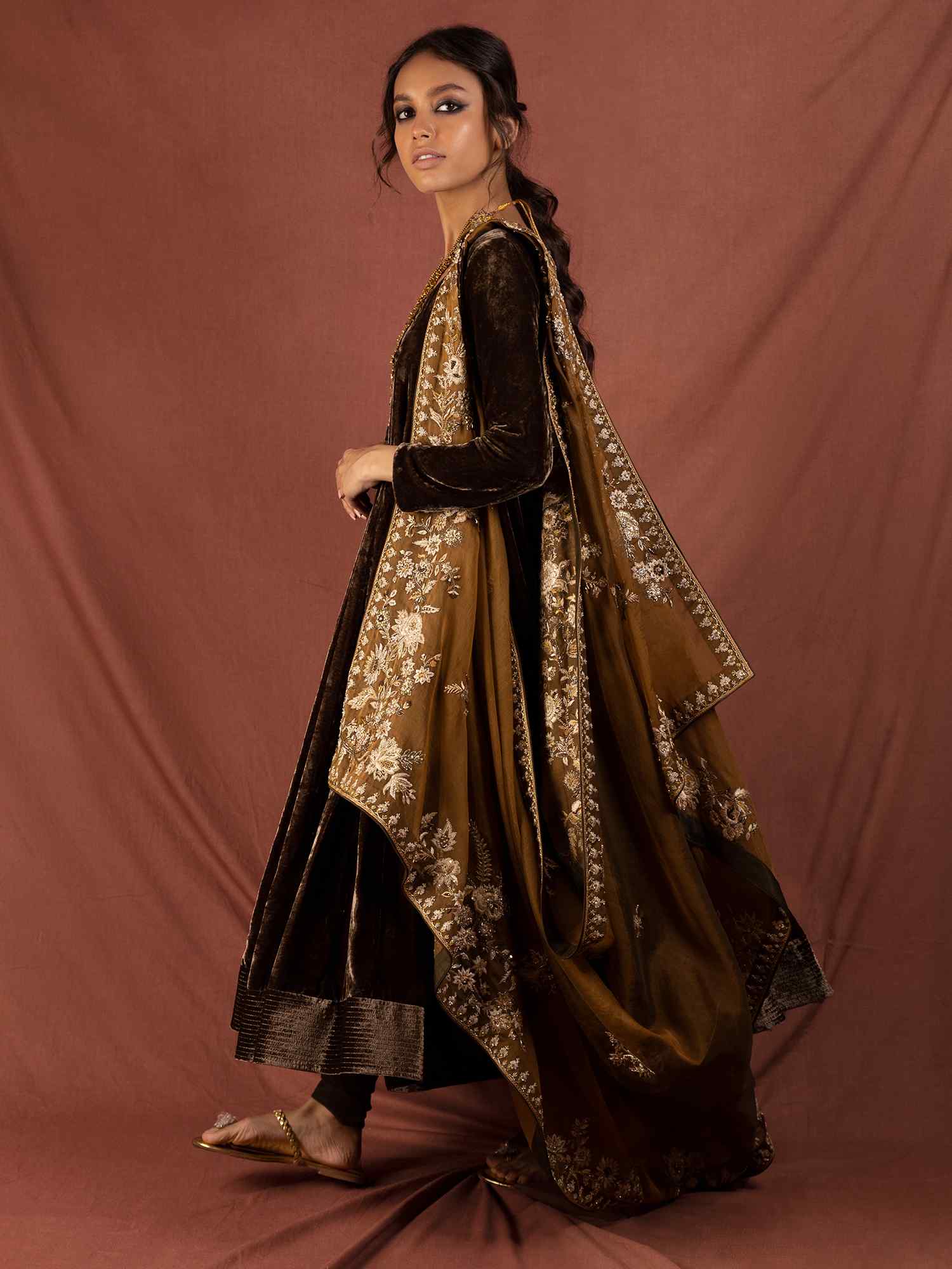 PESHWAS, DRAPED DUPATTA & CHURIDAR