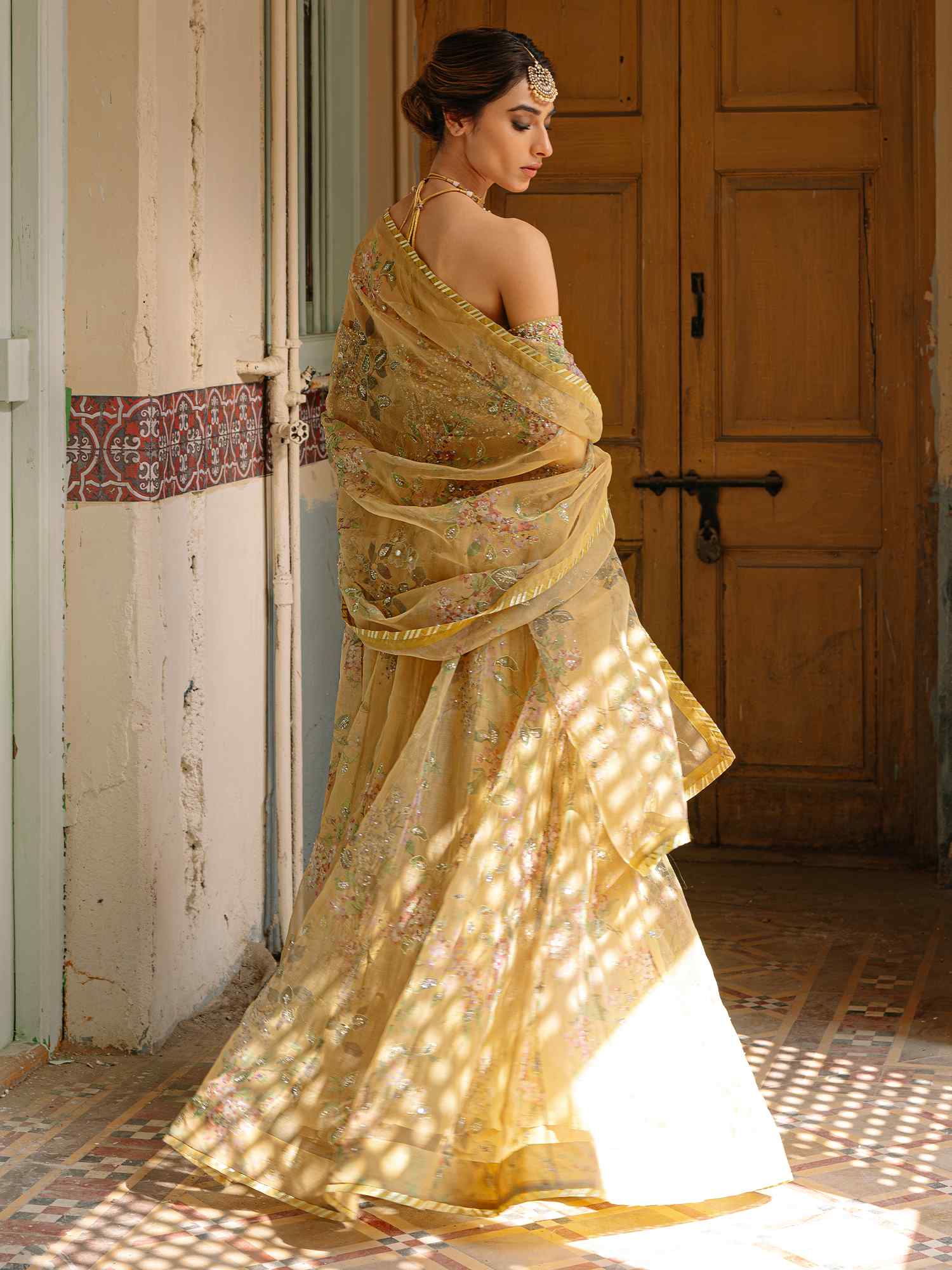 BLOUSE, LEHENGA & DUPATTA