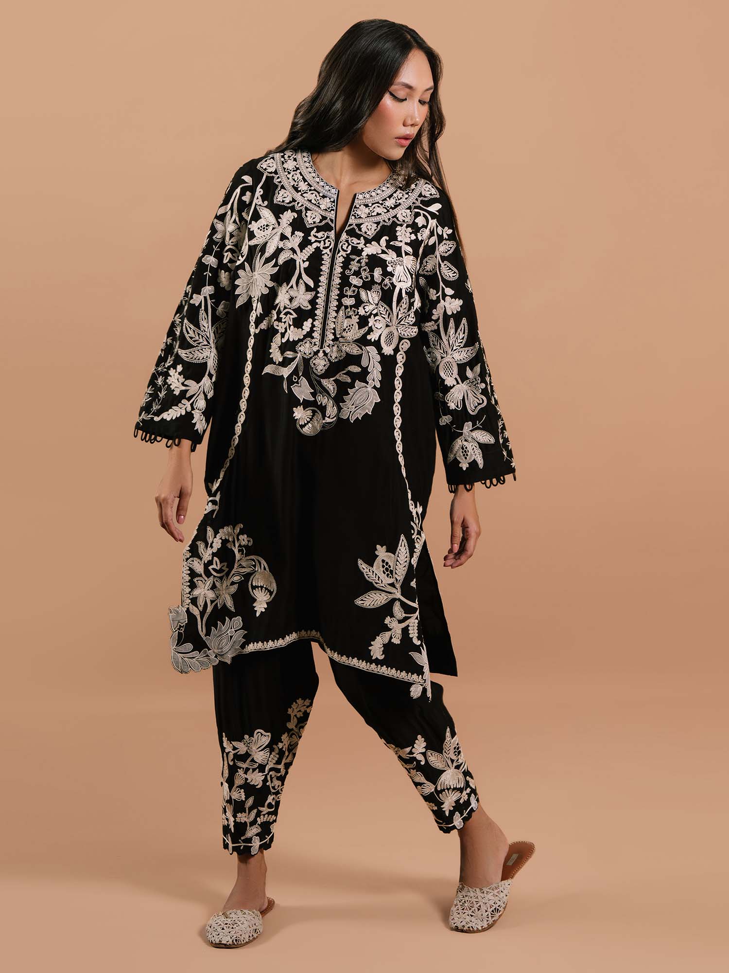 ALISHA & SKINNY SHALWAR