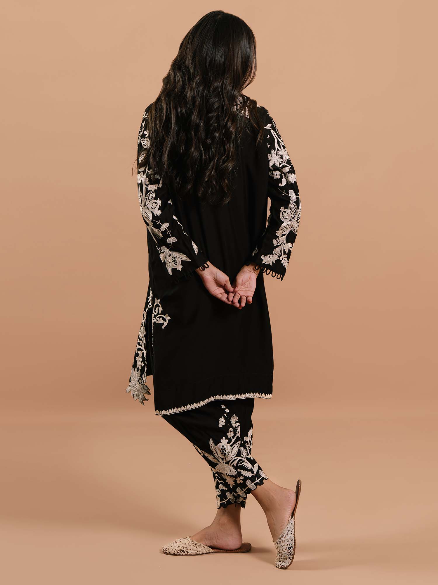 ALISHA & SKINNY SHALWAR