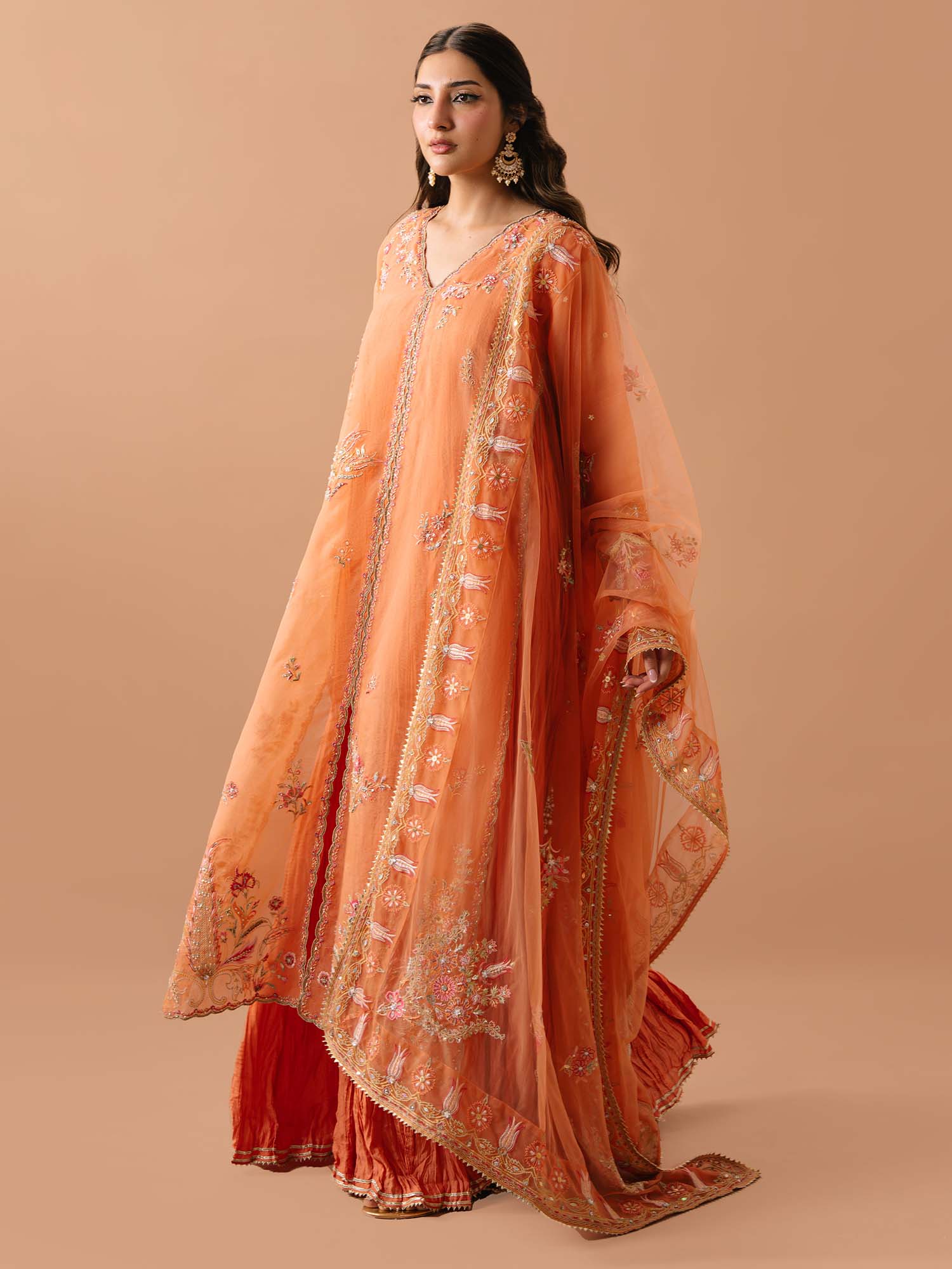 SIDE SLIT, CRUSHED INNER & DUPATTA