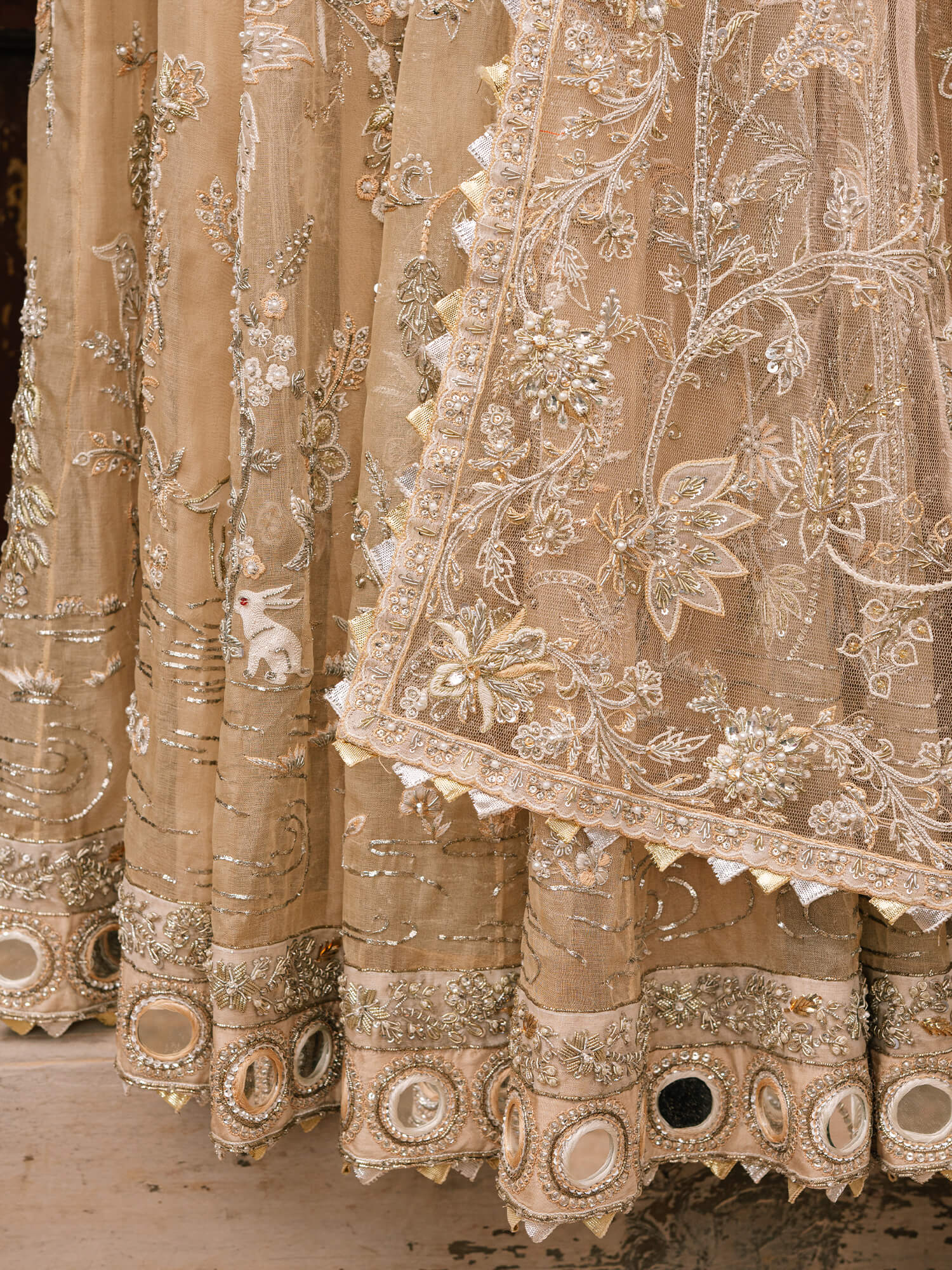 BLOUSE, LEHENGA & DUPATTA